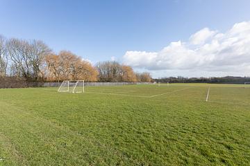 Gallows Inn Playing Fields Gallows Inn Fields - Pitch 4 - photo 1