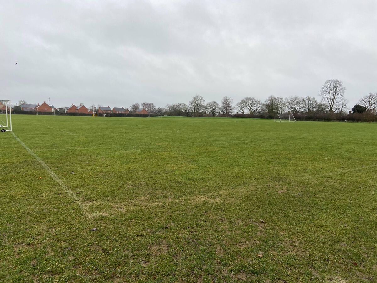 Gallows Inn Playing Fields Gallows Inn Fields - Pitch 3 - photo 1